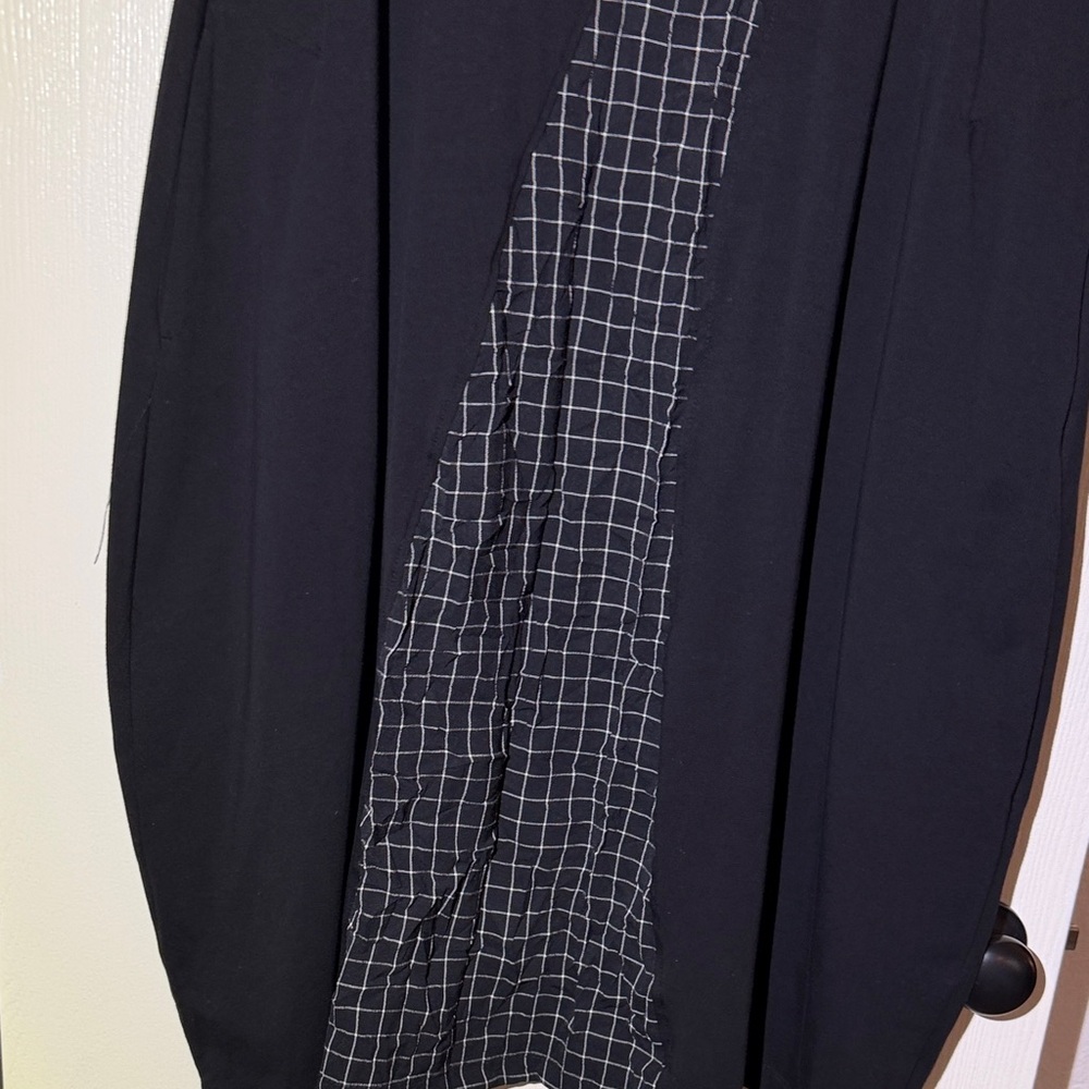 Elegant Black Grid Pattern Dress with pockets size 1 / XL 10-12 - Picture 3 of 6